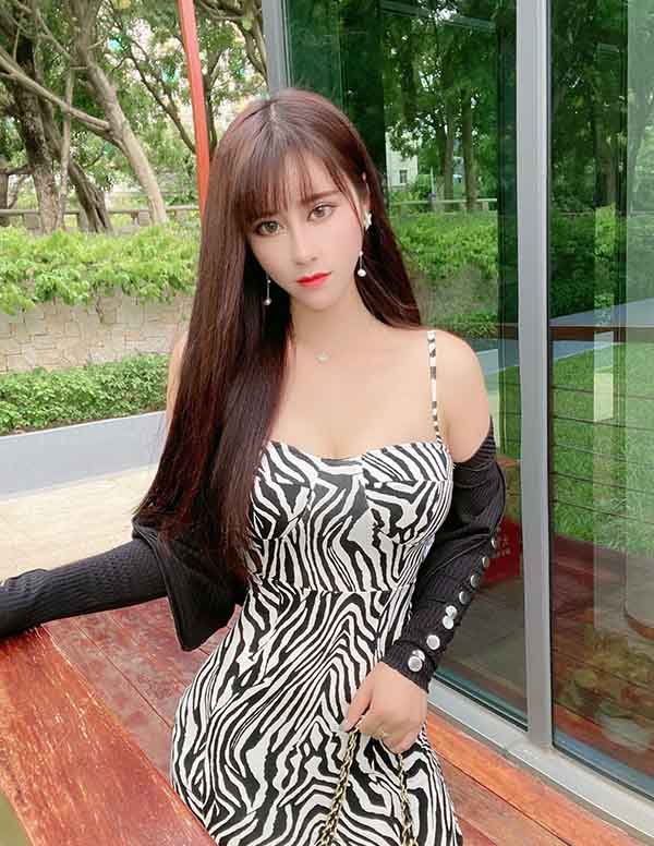 伦敦模特预约伴游