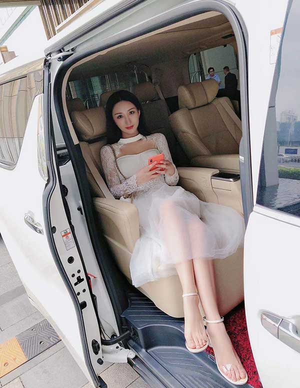 迪拜外围预约上门