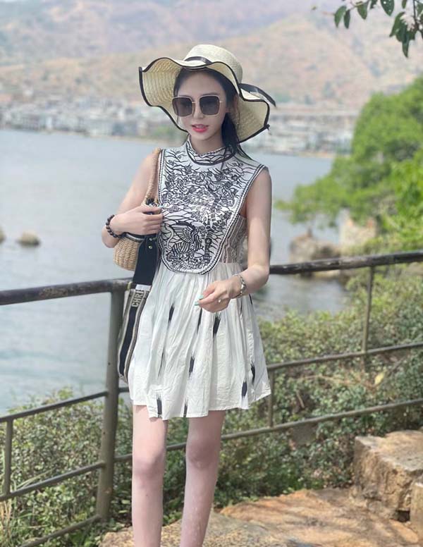 巴黎哪里有外围女